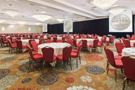 The Florida & Conference Center in the Florida Mall - 17