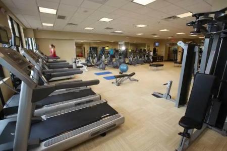 The Florida & Conference Center in the Florida Mall - 21