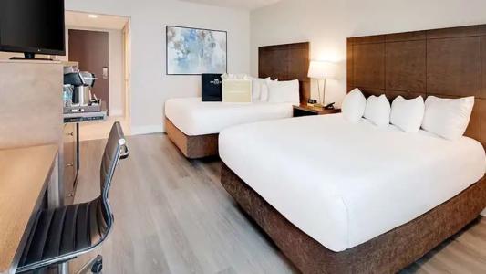 The Florida & Conference Center in the Florida Mall - 62