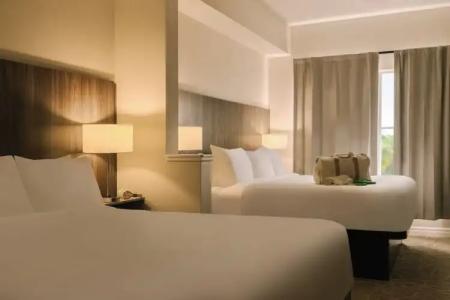 The Point & Suites Universal - 30