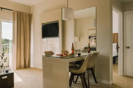 The Point & Suites Universal - 49