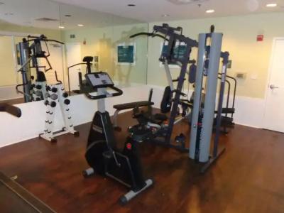 SureStay Plus by Best Western Orlando Lake Buena Vista - 26