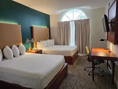 SureStay Plus by Best Western Orlando Lake Buena Vista - 92