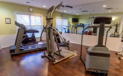 SureStay Plus by Best Western Orlando Lake Buena Vista - 29