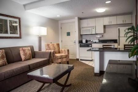 SureStay Plus by Best Western Orlando Lake Buena Vista - 40