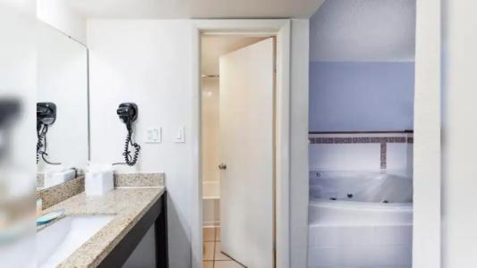 Avanti International Resort - 60