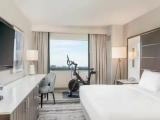 Peloton Wellness with Therabody Double room
