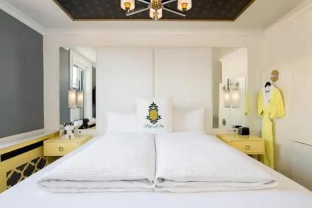 Staypineapple, A Delightful, South End - 37