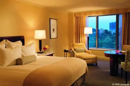 The Ritz-Carlton, Boston - 2