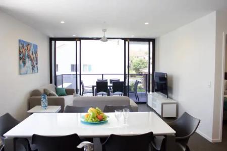 Synergy Broadbeach - Official - 3