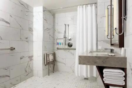 Boston Marriott Long Wharf - 103