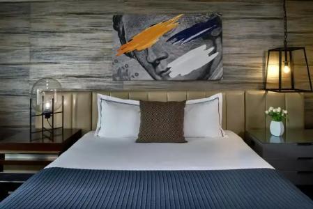 Revere Boston Common - 35