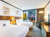 Standard Double room with view