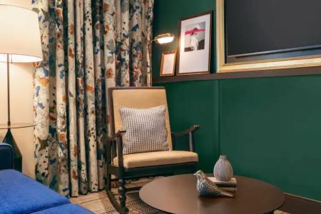 Glenn, Autograph Collection - 38