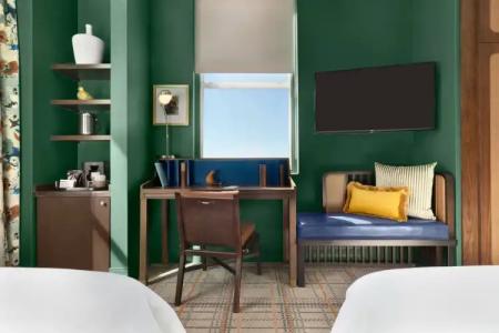 Glenn, Autograph Collection - 34