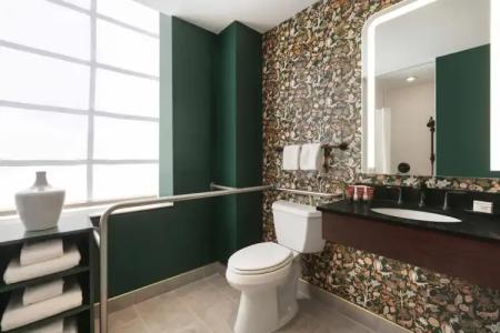 Glenn, Autograph Collection - 37