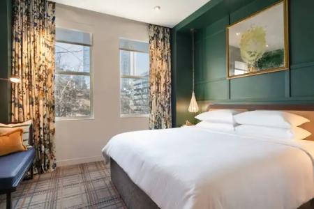 Glenn, Autograph Collection - 21