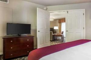 Quality Suites Buckhead Village North, Atlanta