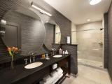 2 Bedrooms Suite with balcony