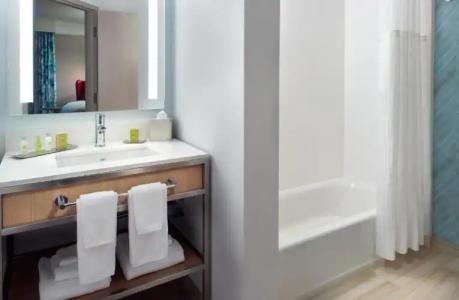 Hilton Garden Inn Atlanta-Buckhead - 34