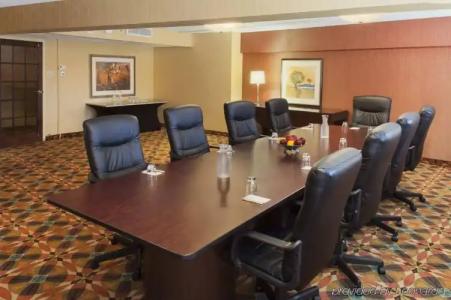 DoubleTree by Hilton Atlanta North Druid Hills/Emory Area - 17