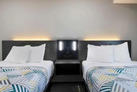 Motel 6-Atlanta, GA - Downtown - 2