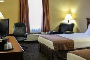 Breckinridge Inn, Louisville