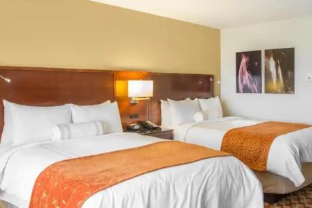 Louisville Marriott East - 27