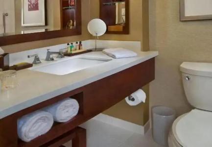 Louisville Marriott East - 19