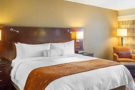 Louisville Marriott East - 20