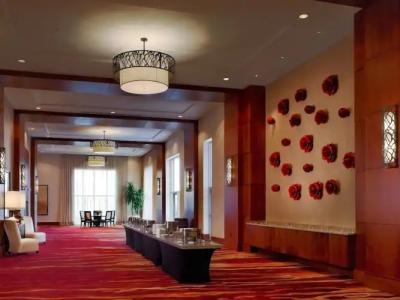 Louisville Marriott East - 12