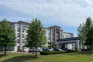Hampton Inn & Suites Louisville East, Louisville