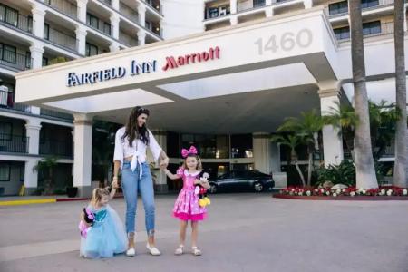 Fairfield by Marriott Anaheim Resort - 28