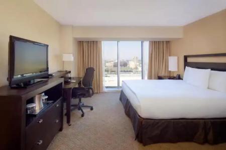 Hilton Anaheim - 75