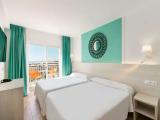 Double room with pool view