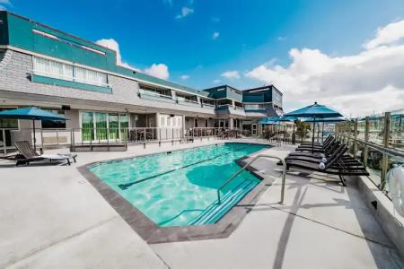 Bay Club and Marina - 31