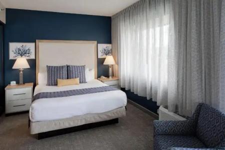 Bay Club and Marina - 95