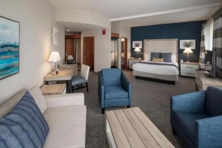 Bay Club and Marina - 106