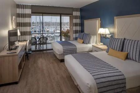 Bay Club and Marina - 70