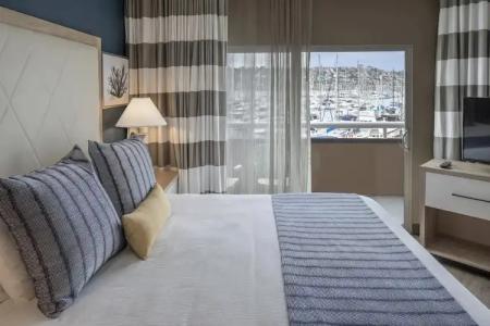 Bay Club and Marina - 102