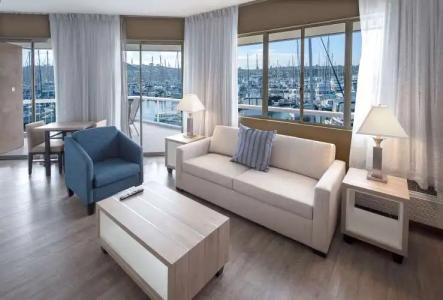 Bay Club and Marina - 7