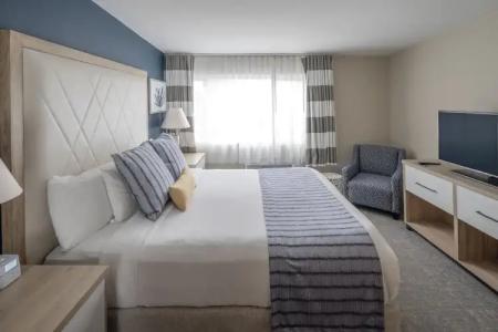 Bay Club and Marina - 98