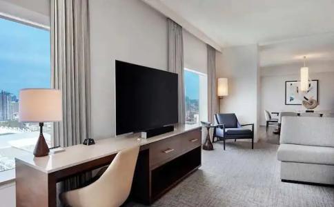 Hilton San Diego Bayfront - 129