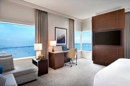 Hilton San Diego Bayfront - 86