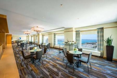 Hilton San Diego Bayfront - 32