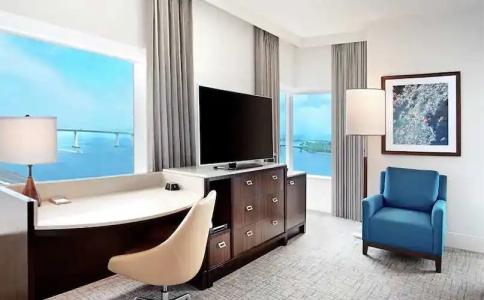 Hilton San Diego Bayfront - 70