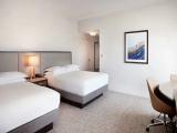 Corner Bay room