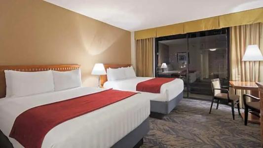 Best Western Plus Bayside Inn - 122