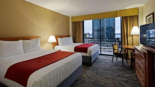 Best Western Plus Bayside Inn - 67