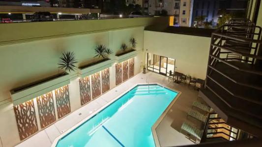 Best Western Plus Bayside Inn - 18